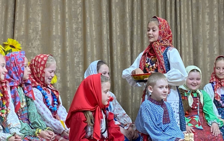 Фольклорный спектакль- " ОДНАЖДЫ НА КУПАЛУ" Фольклорный спектакль- " ОДНАЖДЫ НА КУПАЛУ"