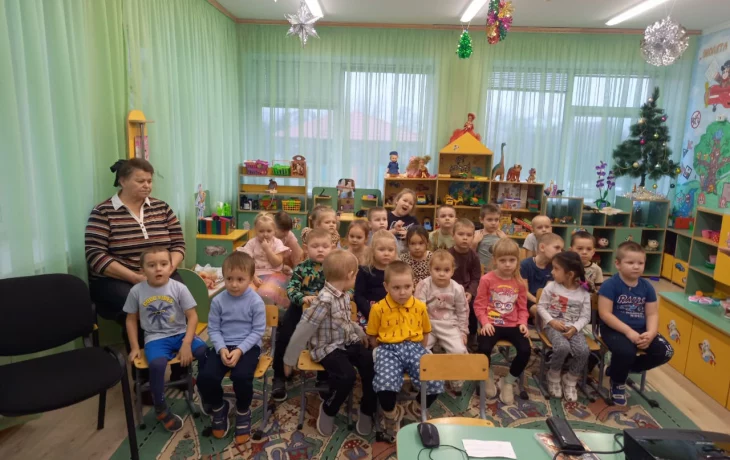 Посещение ребят из детского сада  "Дюймовочка"