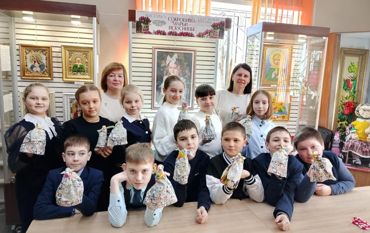 Народная кукла &laquo;Сорока&raquo;.