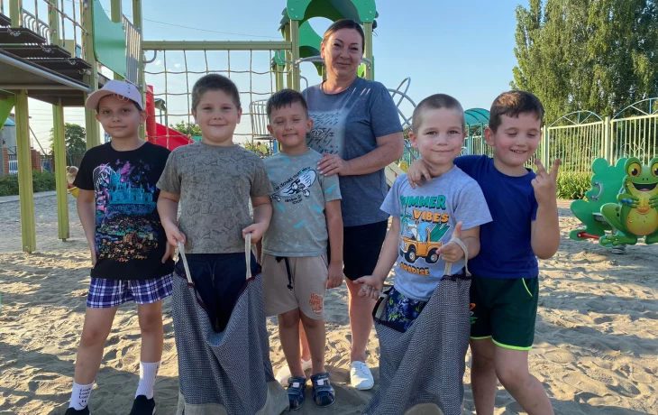 &laquo;Игры нашего двора, приходи детвора!&raquo;.