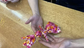 "Зайчик на пальчик"